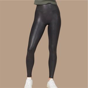 SPANX shape Faux Leather‎ Leggings Gorpcore Size L